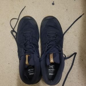 Arc'teryx Aerios FL 2 Hiking Shoes